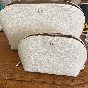 Cuyana Cream Textured Leather Pouch